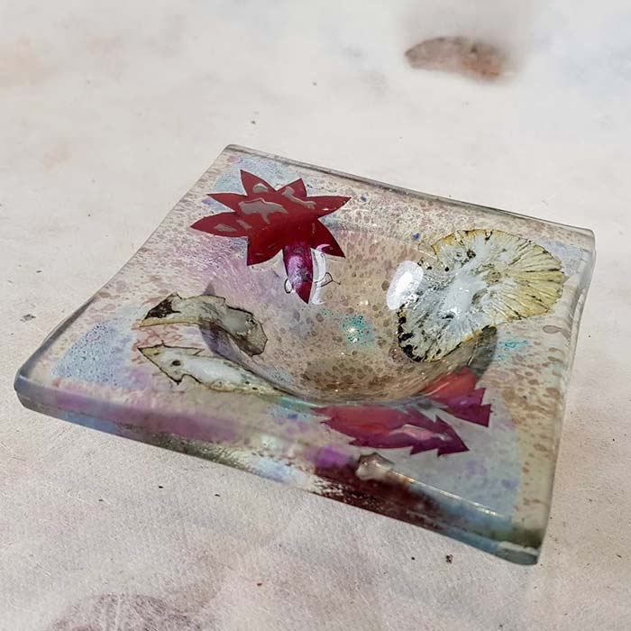 FUSED GLASS TEA LIGHT HOLDER Art Room 59