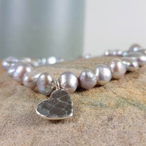 GREY FRESHWATER PEARL BRACELET