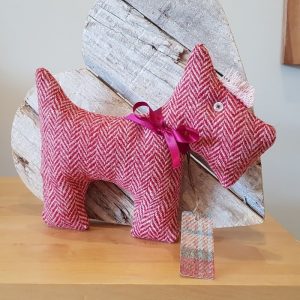 HARRIS TWEED SCOTTIE DOG RED HERRINGBONE