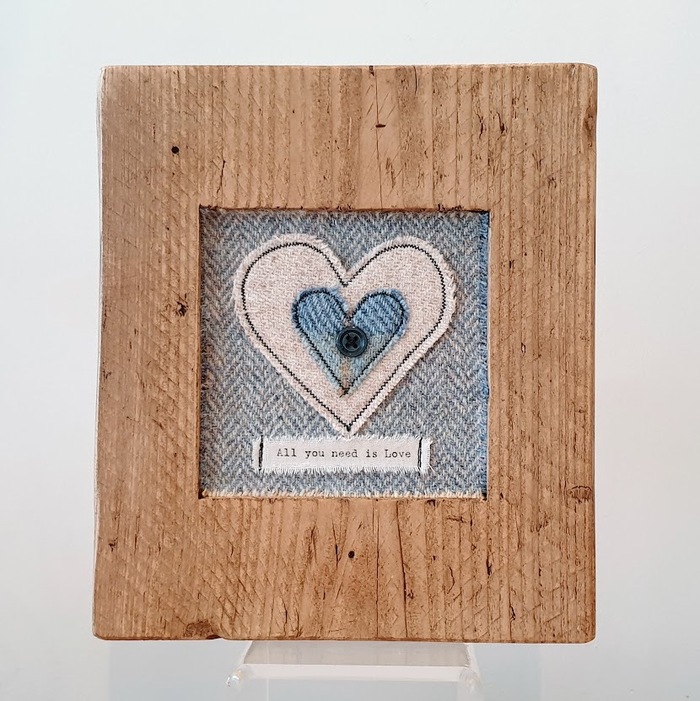 RUSTIC WOODEN FRAME WITH HARRIS TWEED APPLIQUE