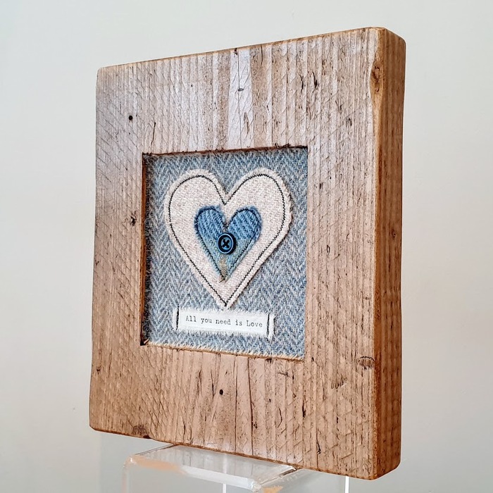 RUSTIC WOODEN FRAME WITH HARRIS TWEED APPLIQUE DETAIL