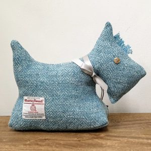 Harris Tweed Pin Dog