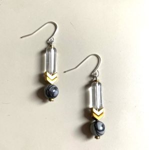 DROP EARRINGS