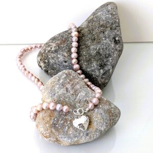 OYSTER FRESHWATER PEARL NECKLACE